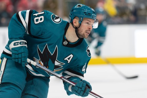 Golden Knights Defeat Red Wings: Hertl Scores Two Hat Tricks In One Month Golden Knights Defeat Red Wings: Hertl Scores Two Hat Tricks In One Month