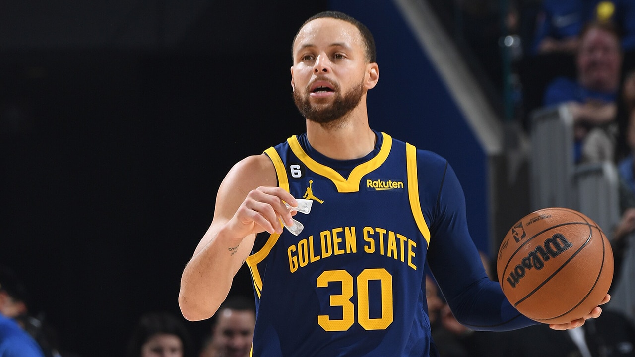 Golden State Warriors' Curry Injury: Latest News And Return Timeline From Coach Kerr Golden State Warriors' Curry Injury: Latest News And Return Timeline From Coach Kerr