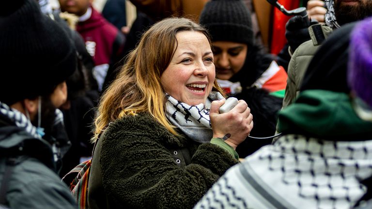 Government Leader Denies Antisemitism: Accusations Called Absurd Government Leader Denies Antisemitism: Accusations Called Absurd