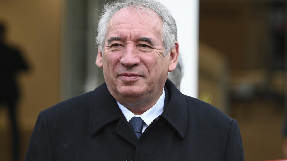 Governo Bayrou: Una Risposta All'avanzata Di Le Pen In Francia? Governo Bayrou: Una Risposta All'avanzata Di Le Pen In Francia?