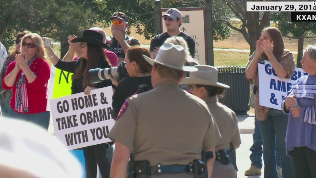 Governor Issues Strong Warning Against Controversial Texas Muslim City Plan Governor Issues Strong Warning Against Controversial Texas Muslim City Plan