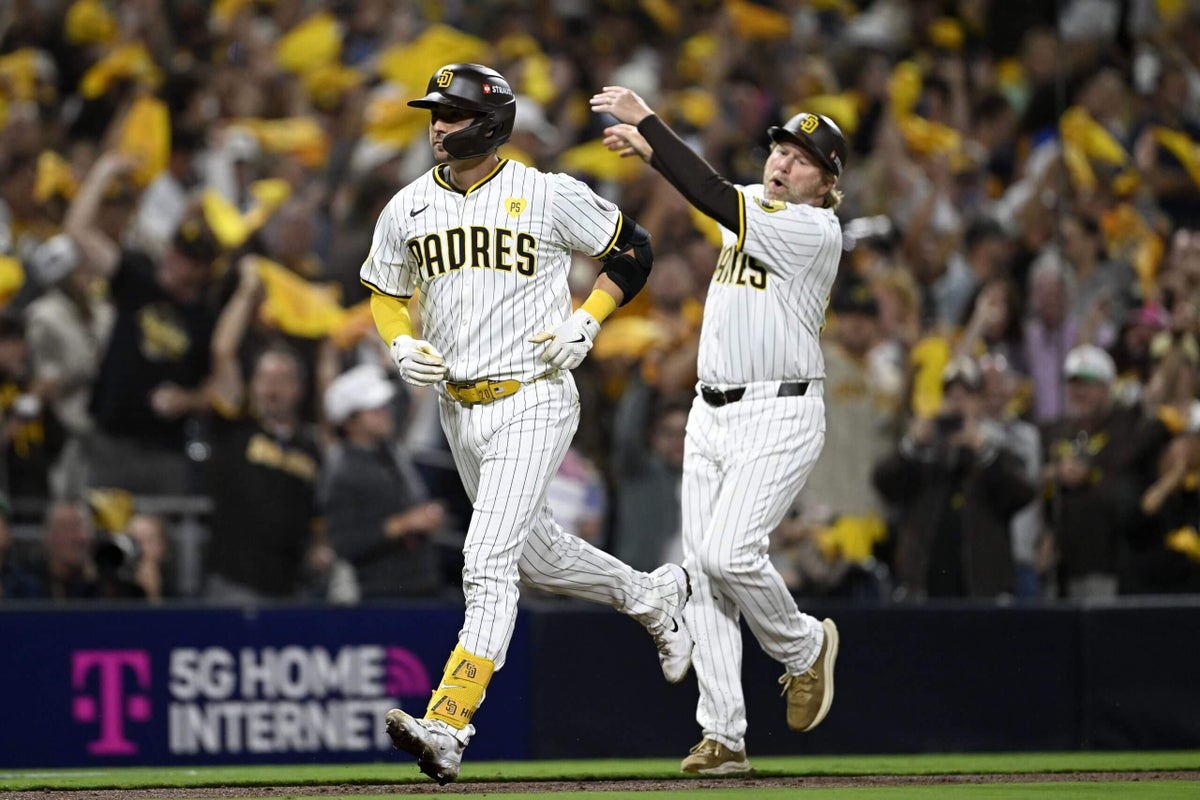 Gurriel's Game-Winning RBI Single Leads Padres To Victory Over Braves Gurriel's Game-Winning RBI Single Leads Padres To Victory Over Braves