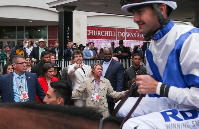 Gymnast Simone Biles' Kentucky Derby Appearance: A Gymnast Simone Biles' Kentucky Derby Appearance: A