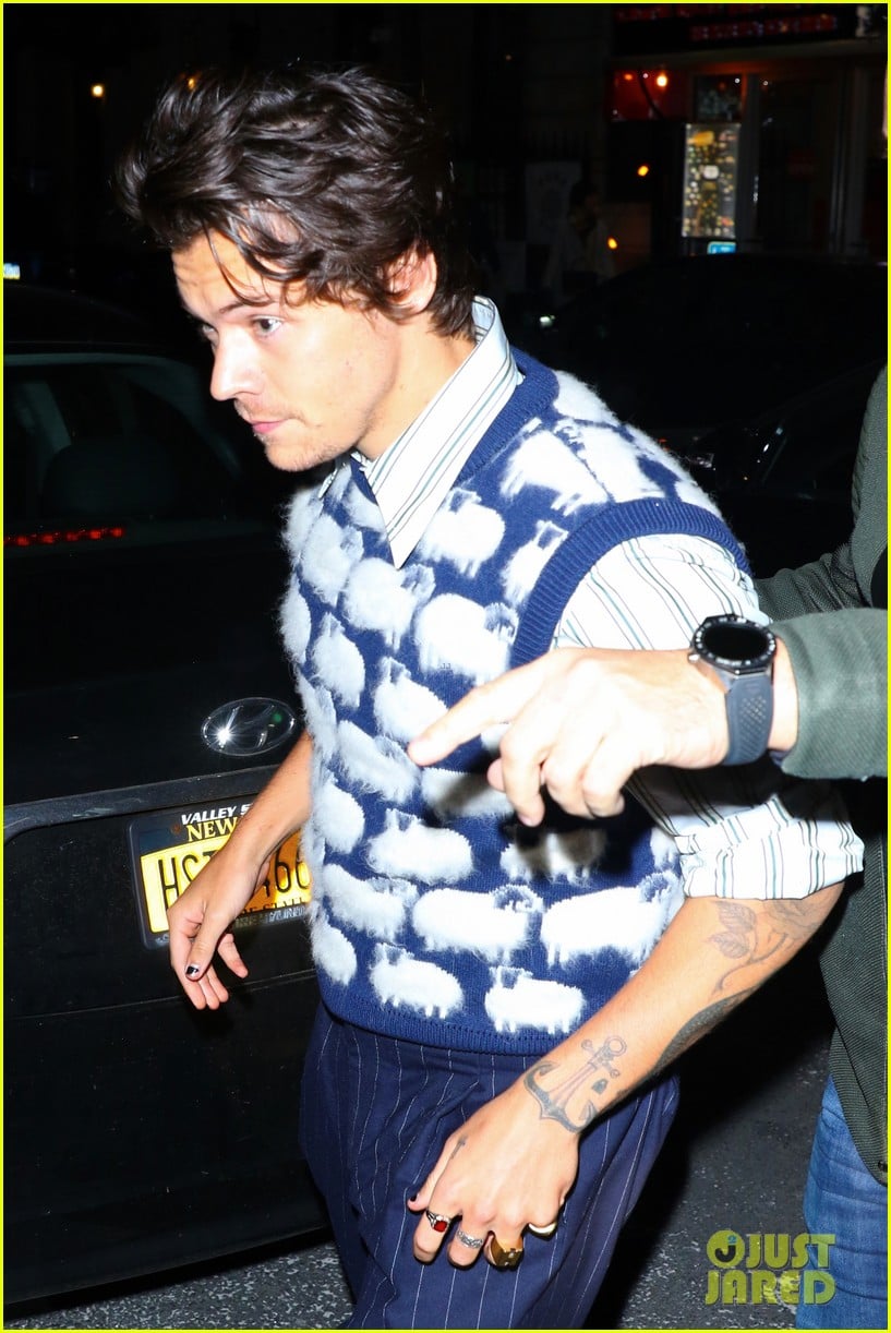 Harry Styles' SNL Impression Backlash: The Singer's Response Harry Styles' SNL Impression Backlash: The Singer's Response