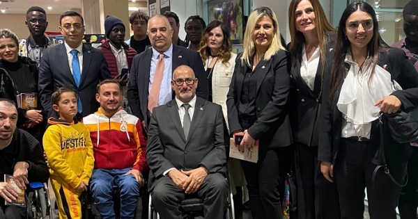 Hayalindeki Meslekten Boks Ringine: İlham Veren Bir Hikaye