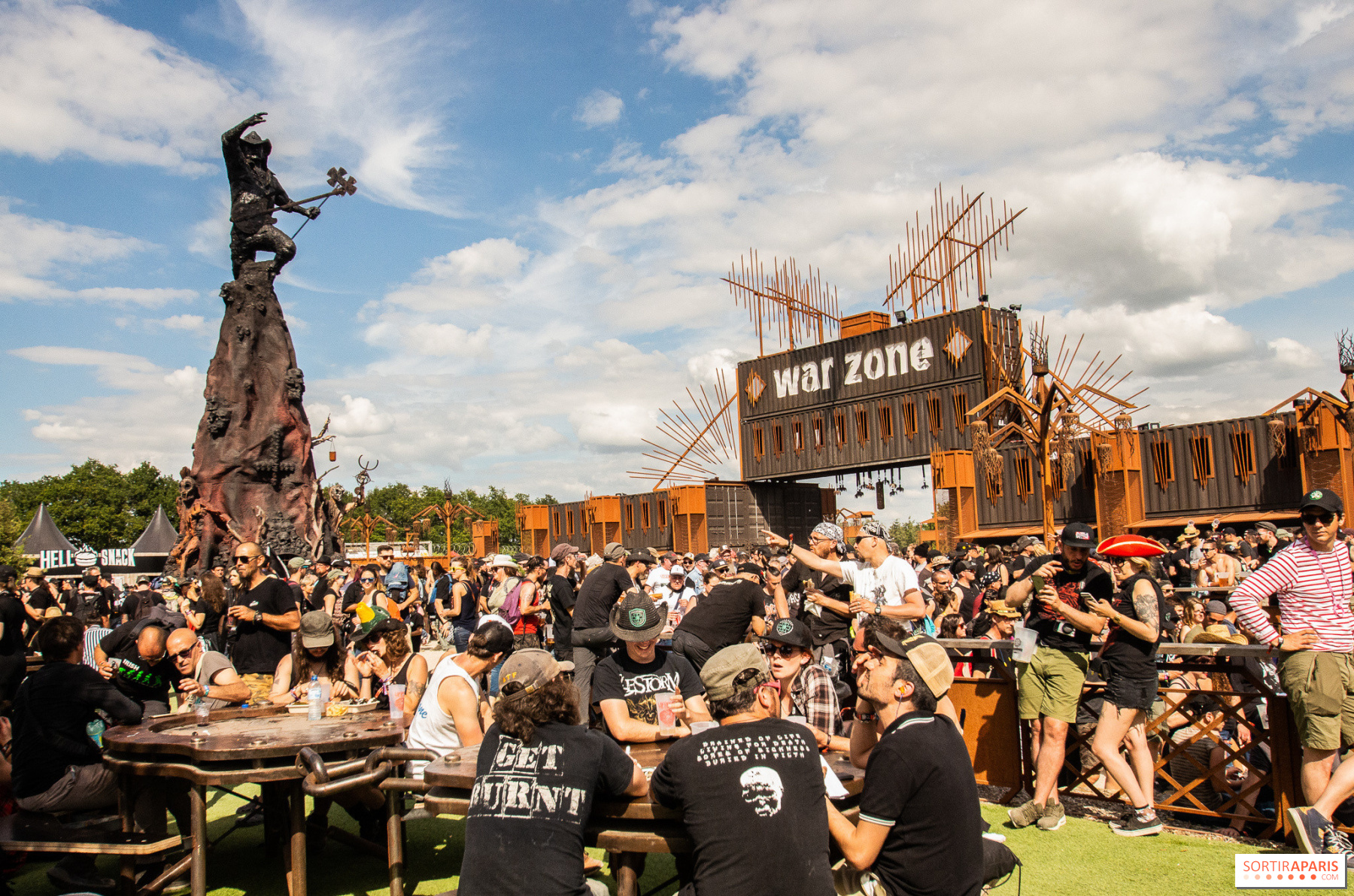 Hellfest 2024 : Où Boire Une Bière Près Du Festival ? HellCity ! Hellfest 2024 : Où Boire Une Bière Près Du Festival ? HellCity !