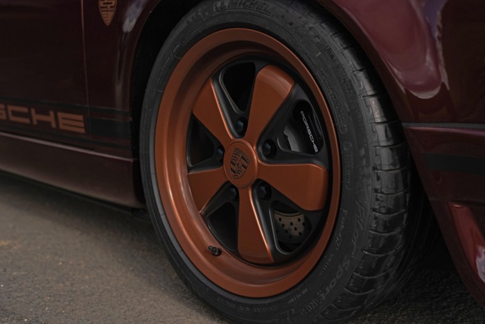 Hihetetlenül Felszerelt Porsche 911: 80 Millió Forintért Hihetetlenül Felszerelt Porsche 911: 80 Millió Forintért