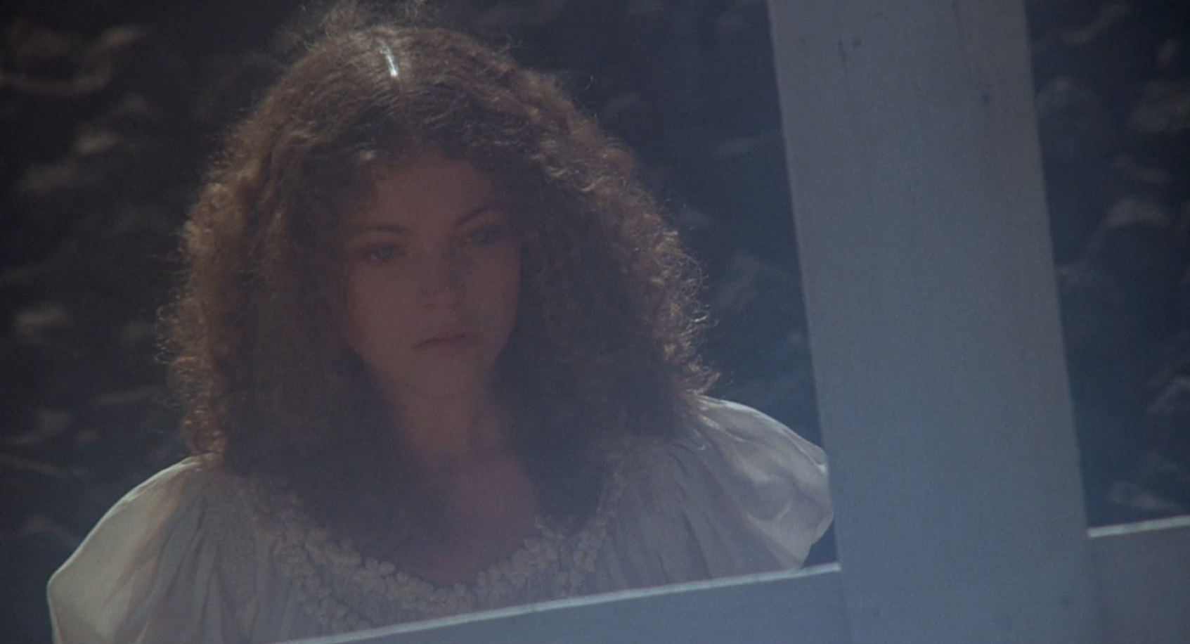 Hollywood Mourns: Dallas And Carrie Star Dies, Amy Irving Reacts Hollywood Mourns: Dallas And Carrie Star Dies, Amy Irving Reacts