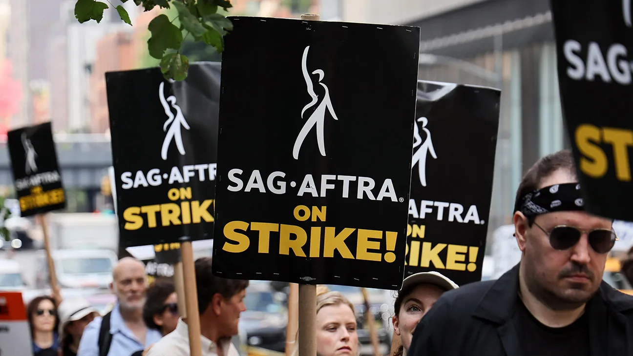 Hollywood Shutdown: Double Strike Cripples Film And Television Production