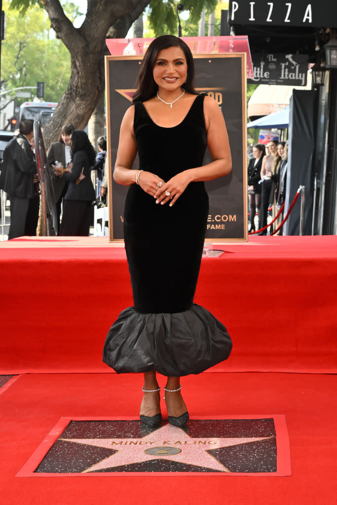 Hollywood Walk Of Fame: Mindy Kaling's Stunning Peplum Look Hollywood Walk Of Fame: Mindy Kaling's Stunning Peplum Look