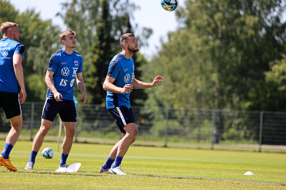 Huuhkajat Källman Ja Hoskonen: Uusi Ura Alkaa? Huuhkajat Källman Ja Hoskonen: Uusi Ura Alkaa?