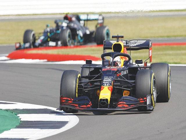 Η Mercedes Απομακρύνεται Από Τον Verstappen; Αναλύοντας Την Αλλαγή Στρατηγικής. Η Mercedes Απομακρύνεται Από Τον Verstappen; Αναλύοντας Την Αλλαγή Στρατηγικής.