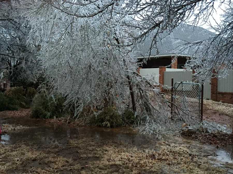 Ice Storm Forces Oklahoma School Closings Wednesday Ice Storm Forces Oklahoma School Closings Wednesday