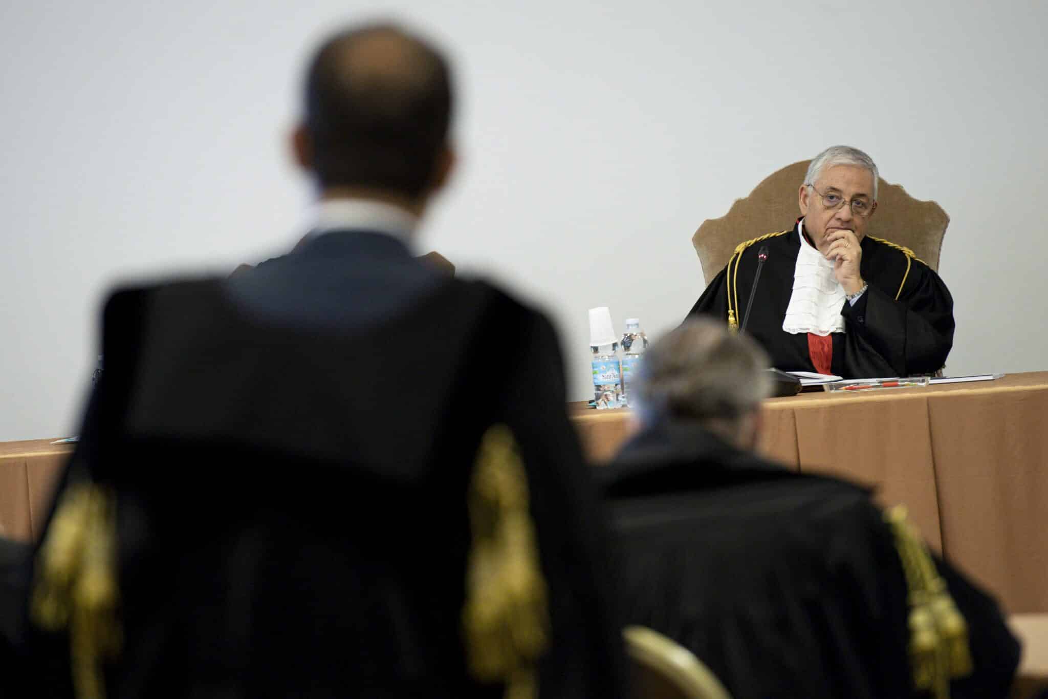 Il Vaticano Condanna Becciu E Ordina Il Risarcimento Il Vaticano Condanna Becciu E Ordina Il Risarcimento