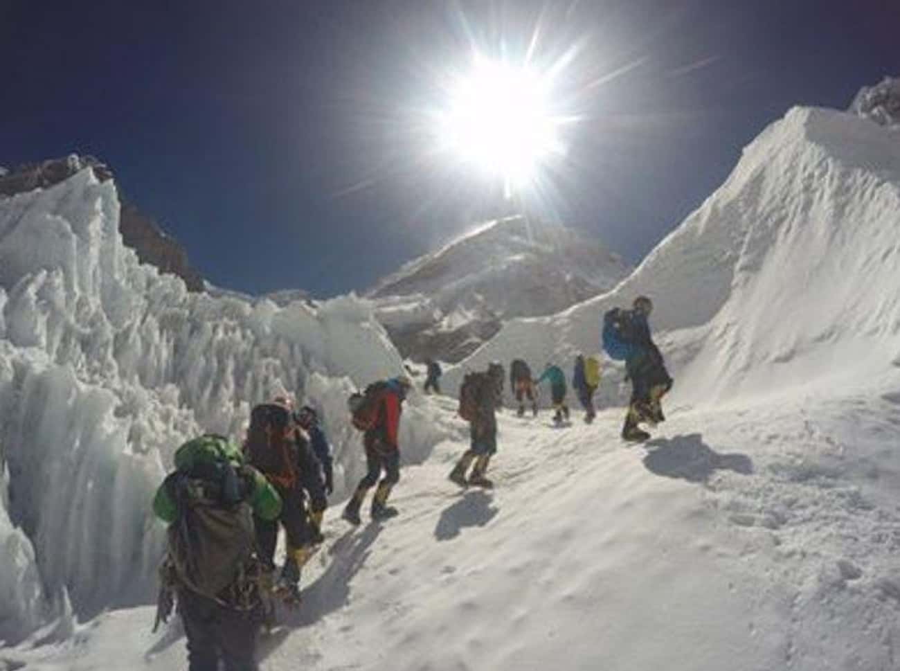 Is A Week-Long Everest Climb With Anesthesia Too Risky? Is A Week-Long Everest Climb With Anesthesia Too Risky?