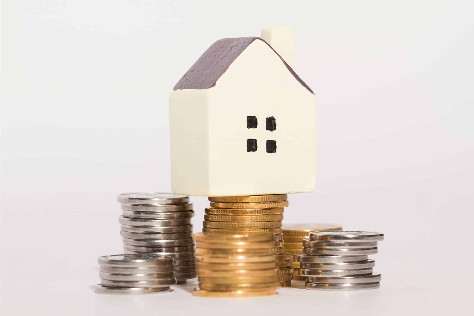 Is The Housing Market In Crisis? Low Home Sales Signal Trouble Is The Housing Market In Crisis? Low Home Sales Signal Trouble