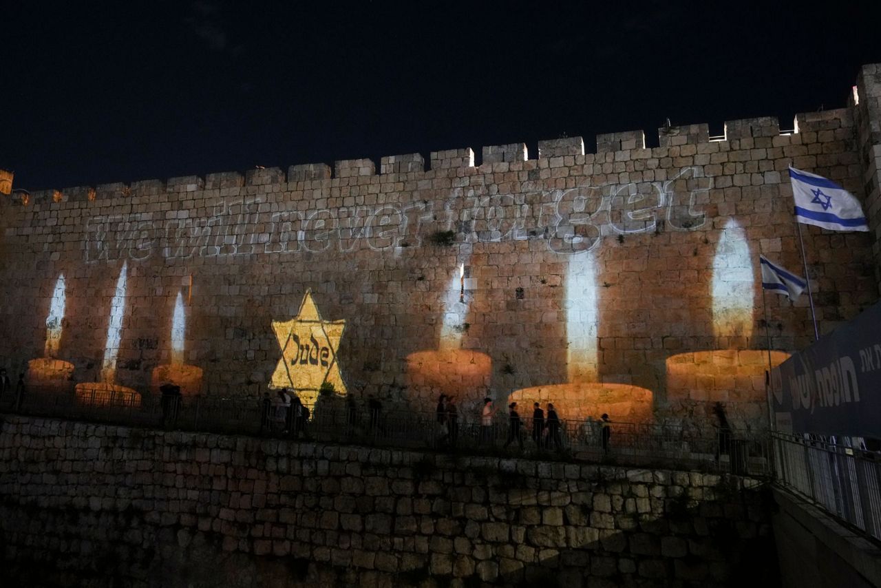 Israeli Celebrities Join Meta's Fifth Annual Holocaust Remembrance Day Campaign Israeli Celebrities Join Meta's Fifth Annual Holocaust Remembrance Day Campaign