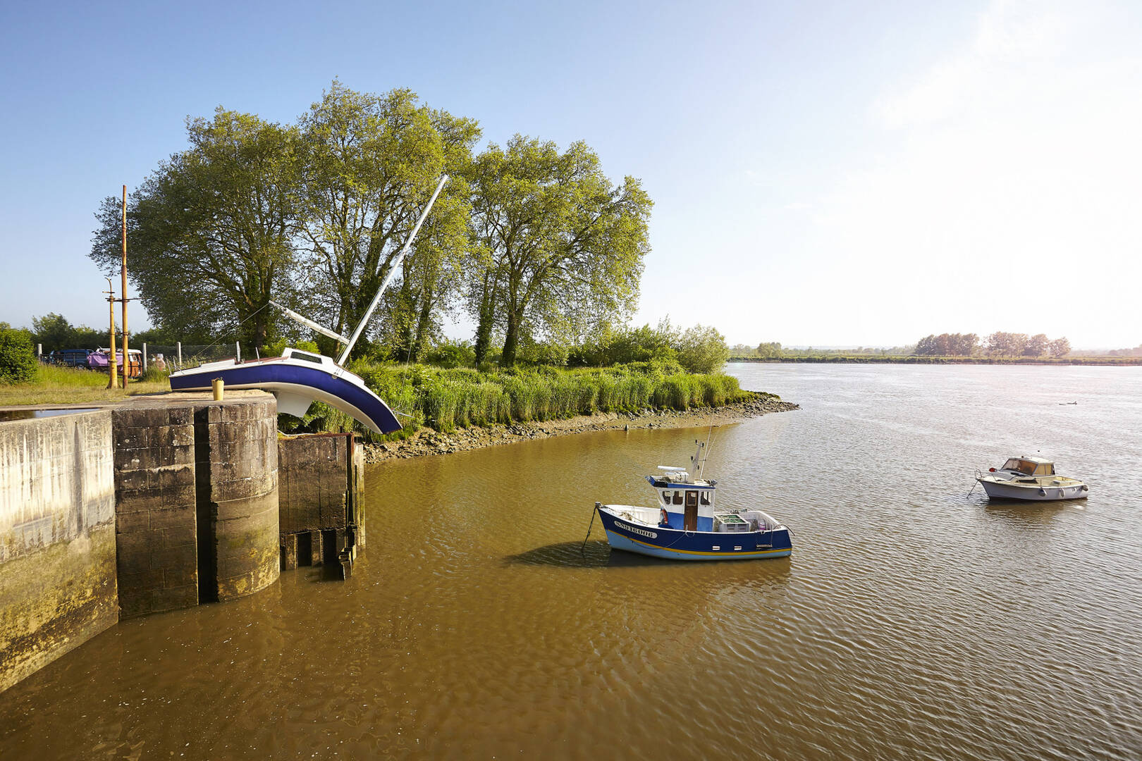 Itinéraires Vélo Loire, Vignoble Et Estuaire : 5 Circuits À Découvrir Itinéraires Vélo Loire, Vignoble Et Estuaire : 5 Circuits À Découvrir