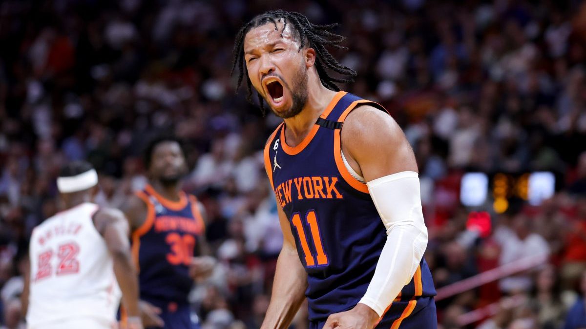 Jalen Brunson Injury Update: Game-Time Decision For Sunday's Matchup Jalen Brunson Injury Update: Game-Time Decision For Sunday's Matchup