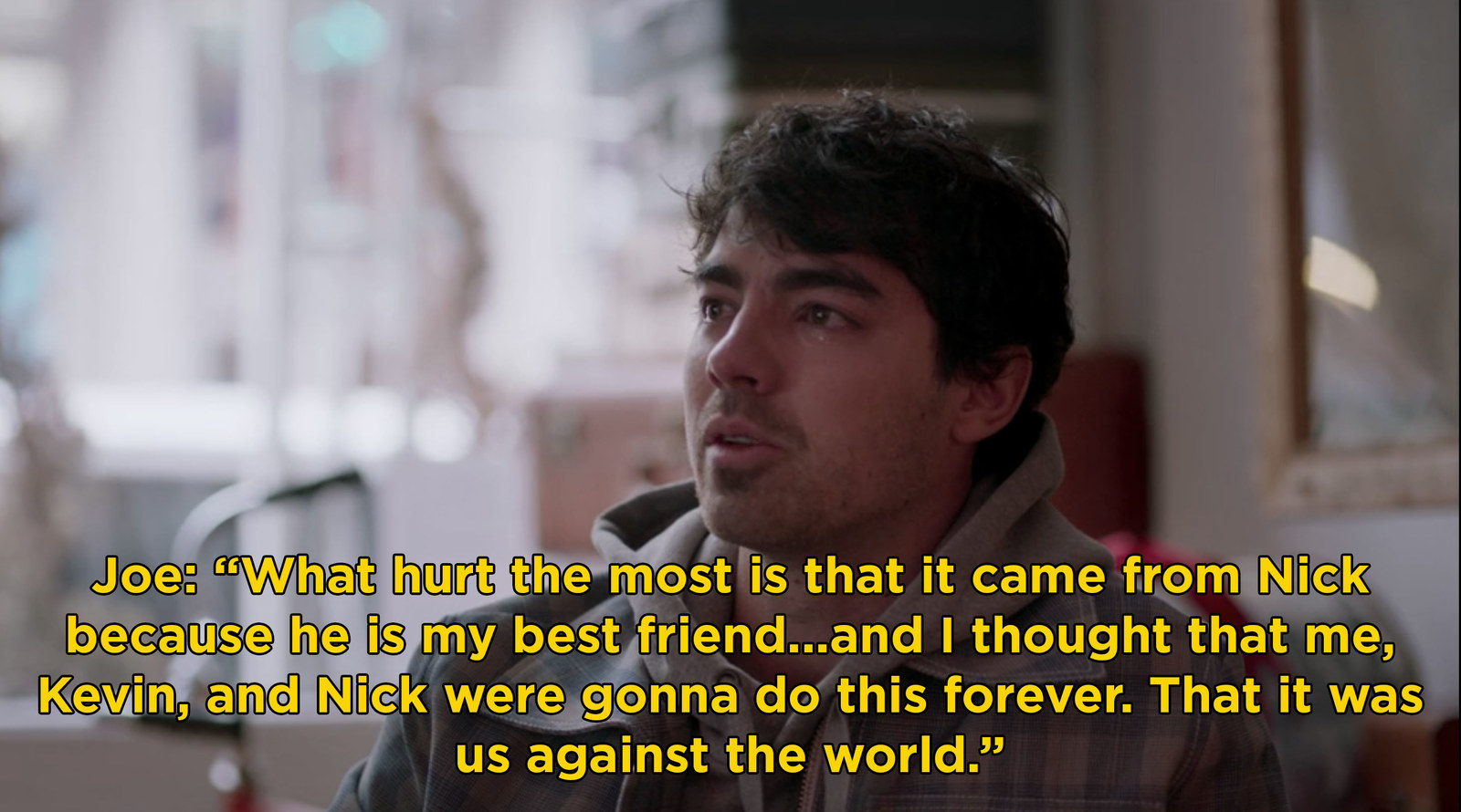 Joe Jonas' Perfect Response To A Couple's Fight Over Him Joe Jonas' Perfect Response To A Couple's Fight Over Him