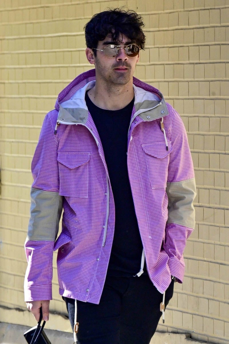Joe Jonas Responds To Couple's Argument About Him Joe Jonas Responds To Couple's Argument About Him