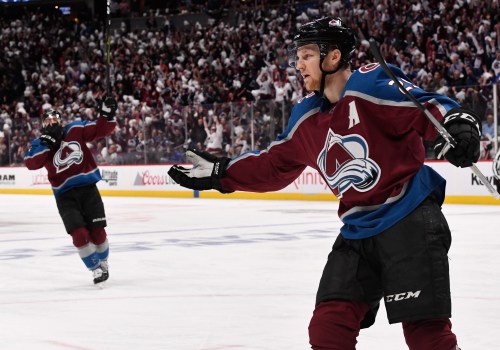 Johnston's Blazing-Fast Goal Fuels Stars' Victory Against Avalanche Johnston's Blazing-Fast Goal Fuels Stars' Victory Against Avalanche