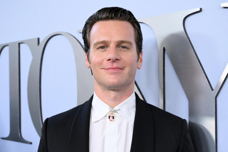 Jonathan Groff On Jonathan Groff On