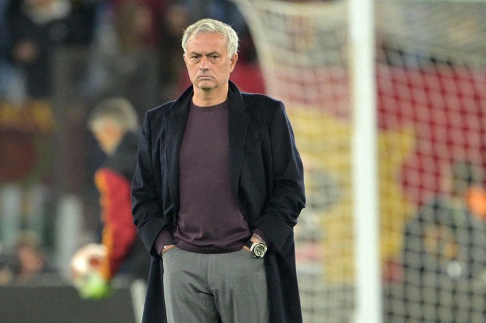 Jose Mourinho'nun Tadic Ve Dzeko Hakkındaki Açıklamaları Jose Mourinho'nun Tadic Ve Dzeko Hakkındaki Açıklamaları
