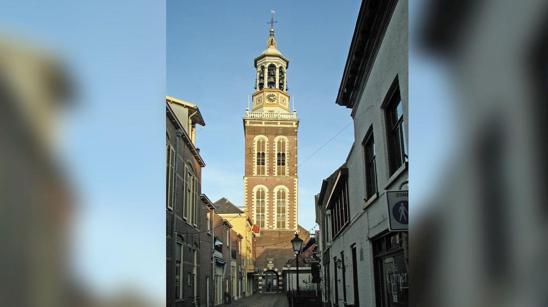 Kampen Neemt Enexis Voor De Rechter: Stroomnetaansluiting Kampen Neemt Enexis Voor De Rechter: Stroomnetaansluiting