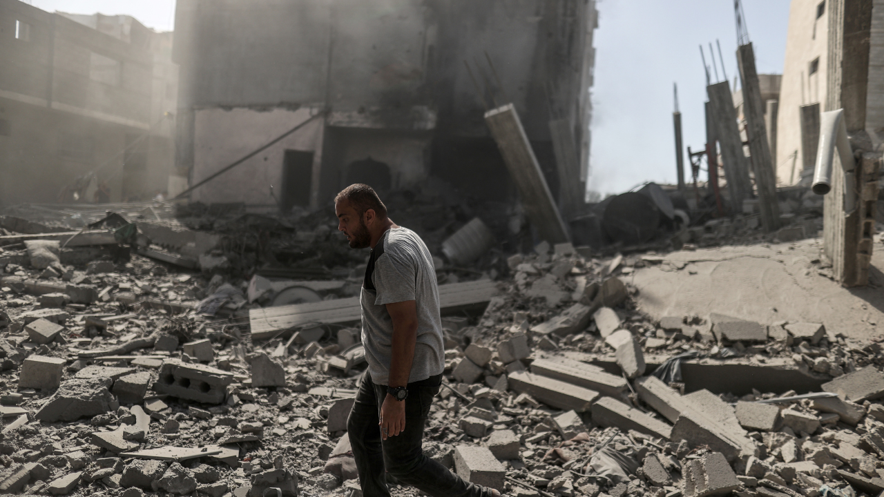 Kanalizasyon Krizi Gazze'yi Vuruyor: Anadolu Ajansı Raporu Kanalizasyon Krizi Gazze'yi Vuruyor: Anadolu Ajansı Raporu