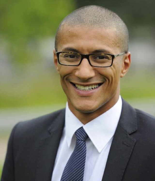 Karim Bouamrane : Un Appel À L'union Au Congrès Du PS Face À Olivier Faure Karim Bouamrane : Un Appel À L'union Au Congrès Du PS Face À Olivier Faure