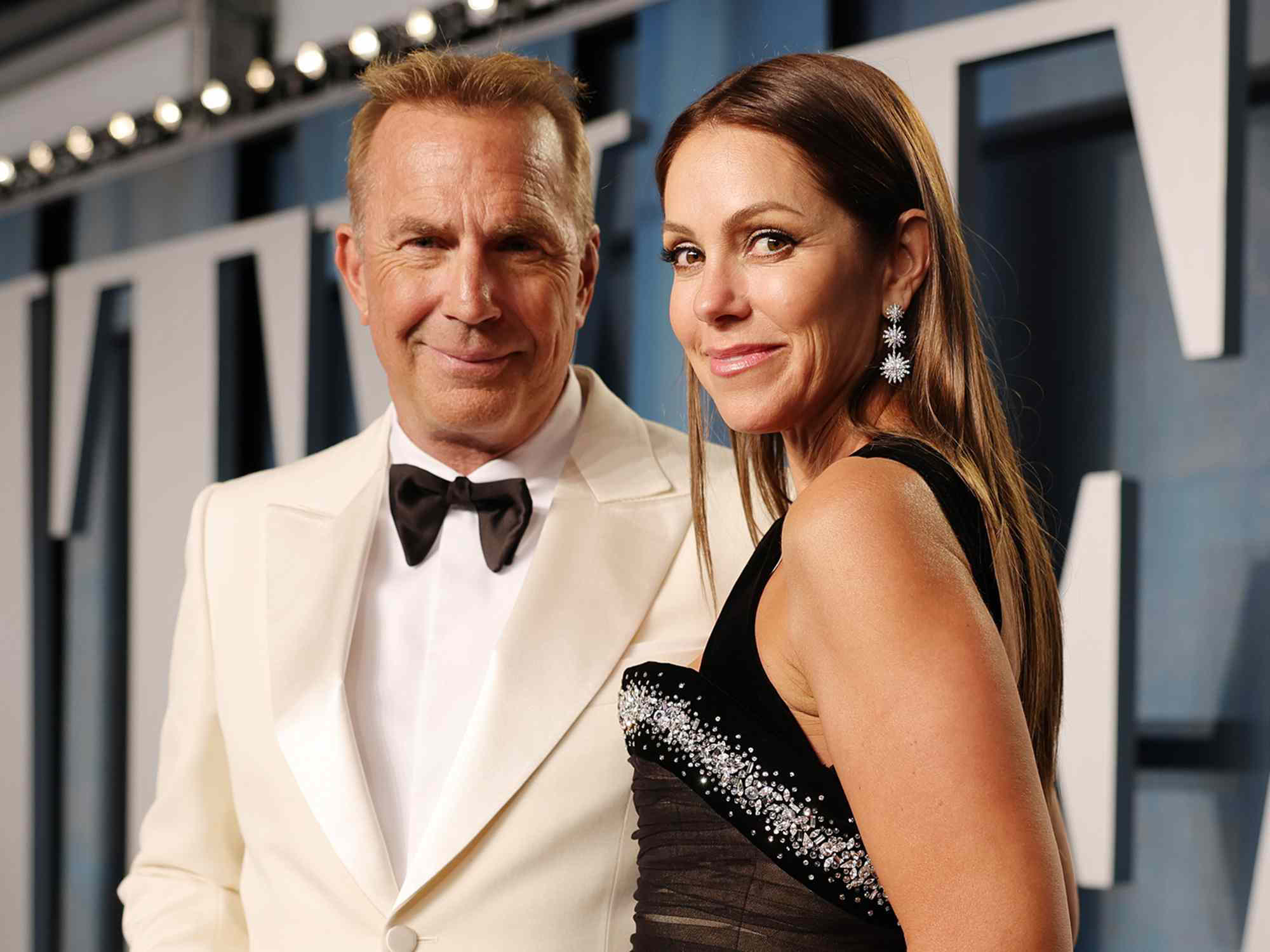 Kevin Costner's Post-Divorce Pursuit Of Demi Moore: A Closer Look At The Rumored Romance Kevin Costner's Post-Divorce Pursuit Of Demi Moore: A Closer Look At The Rumored Romance