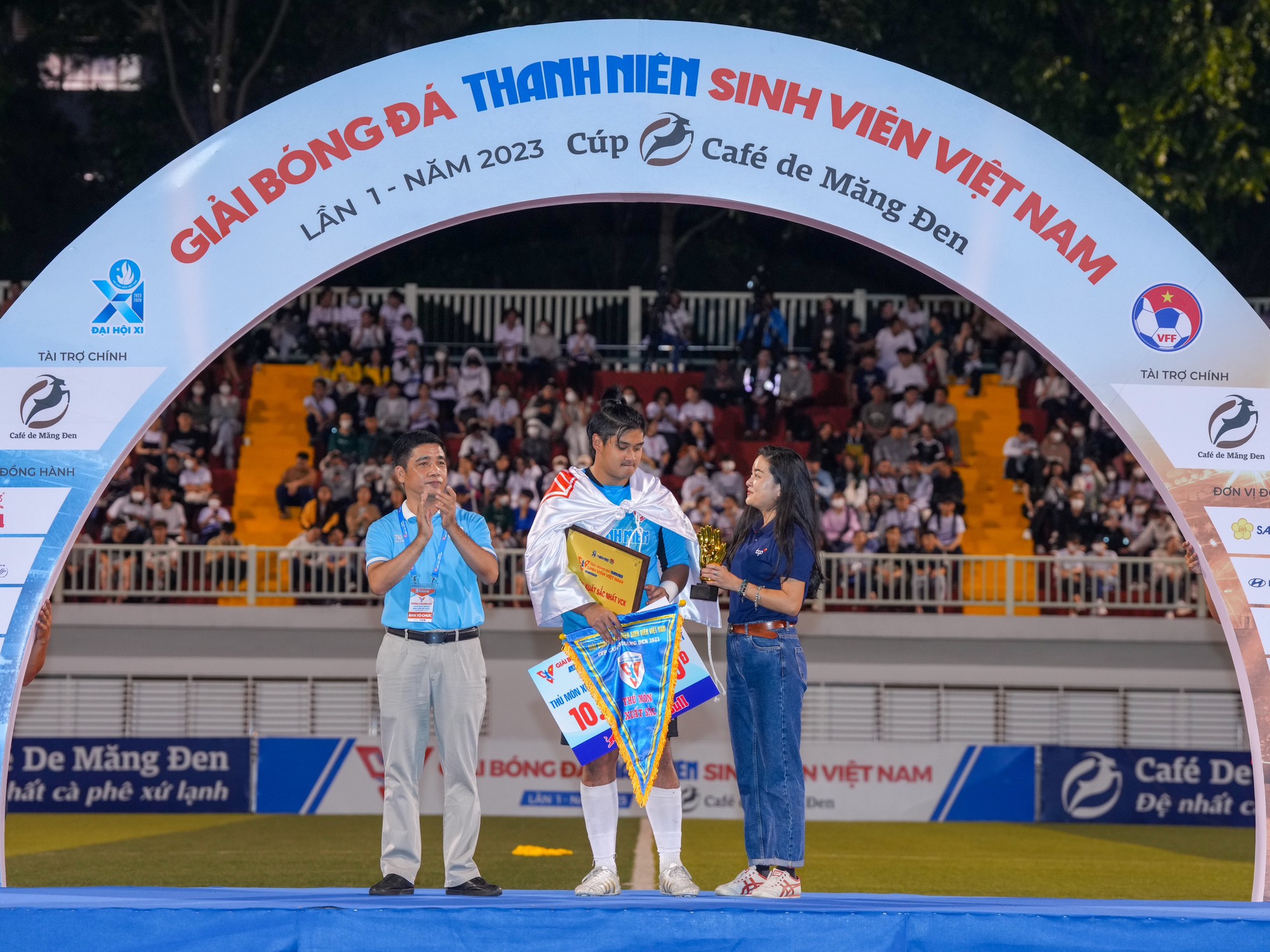 Khám Phá Nhà Vô Địch Đầu Tiên Tại Giải Bóng Đá Thanh Niên Sinh Viên Quốc Tế