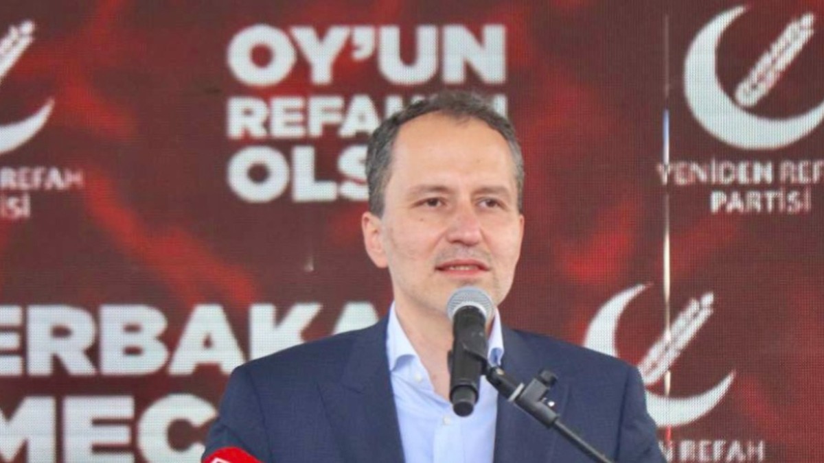 Kırmızı Çizgi: Fatih Erbakandan Şehitlerimize Saygı Dolu Açıklama Kırmızı Çizgi: Fatih Erbakandan Şehitlerimize Saygı Dolu Açıklama