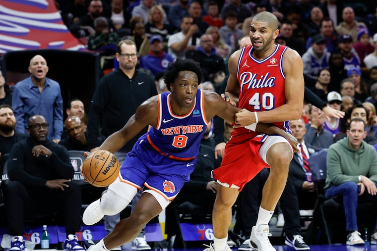 Knicks Derrotan A Sixers: Anunoby Lidera Con 27 Puntos Knicks Derrotan A Sixers: Anunoby Lidera Con 27 Puntos