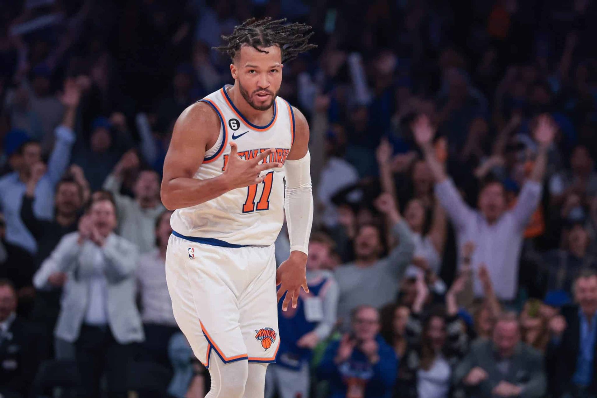 Knicks Fan's Petition: Replace Lady Liberty's Face With Jalen Brunson? Knicks Fan's Petition: Replace Lady Liberty's Face With Jalen Brunson?