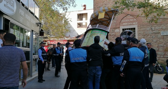 Kocaeli'nde 1 Mayıs Arbede Olayı: Şahit Anlatımları Ve Görgü Tanıkları Kocaeli'nde 1 Mayıs Arbede Olayı: Şahit Anlatımları Ve Görgü Tanıkları