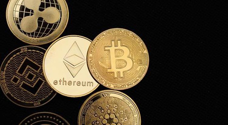 Kripto Varlık Piyasasında Yeni Dönem: SPK'nın Getirdiği Düzenlemeler Kripto Varlık Piyasasında Yeni Dönem: SPK'nın Getirdiği Düzenlemeler