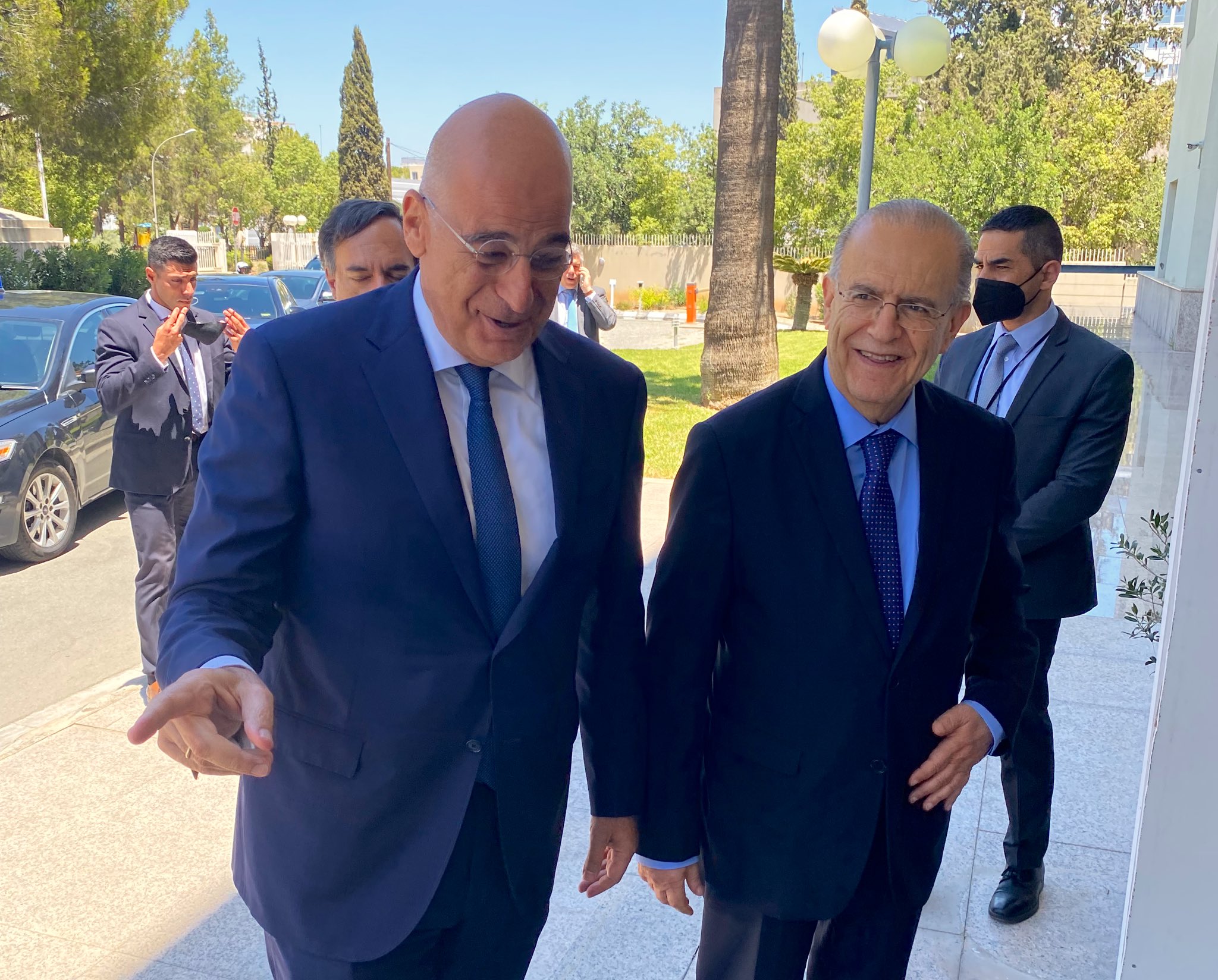 Κυπριακό Και Διμερείς Σχέσεις: Συζητήσεις Υπουργών Εξωτερικών Κύπρου-Ουγγαρίας Κυπριακό Και Διμερείς Σχέσεις: Συζητήσεις Υπουργών Εξωτερικών Κύπρου-Ουγγαρίας