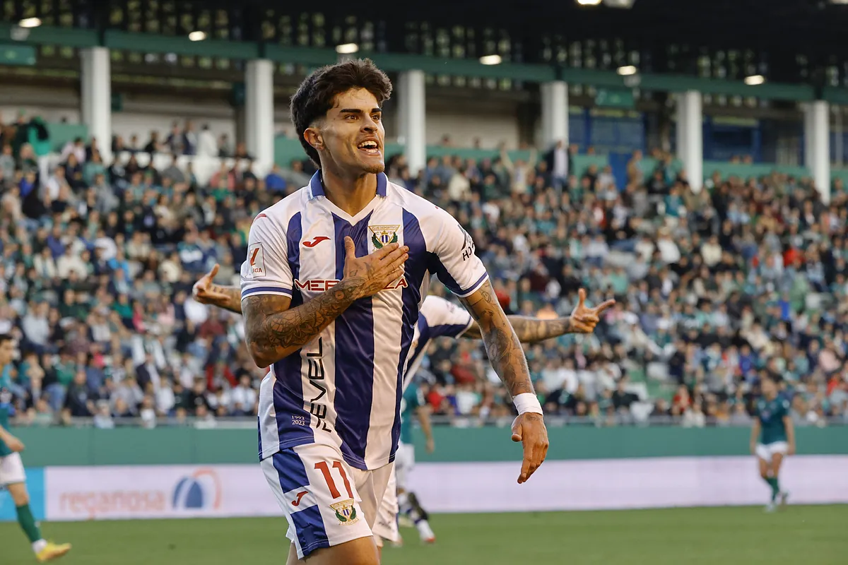 LaLiga HyperMotion: Almería Y Eldense Se Enfrentan En Directo LaLiga HyperMotion: Almería Y Eldense Se Enfrentan En Directo