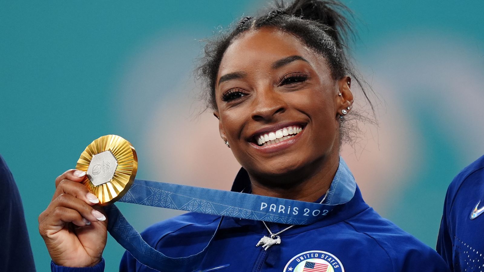 Laguna En El Torneo De Simone Biles: Victorias Y Desempeño Sobresaliente Laguna En El Torneo De Simone Biles: Victorias Y Desempeño Sobresaliente
