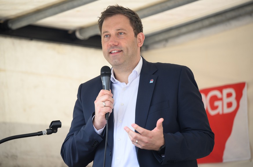 Lars Klingbeil: Neuer Vorsitzender Der SPD-Fraktion Lars Klingbeil: Neuer Vorsitzender Der SPD-Fraktion