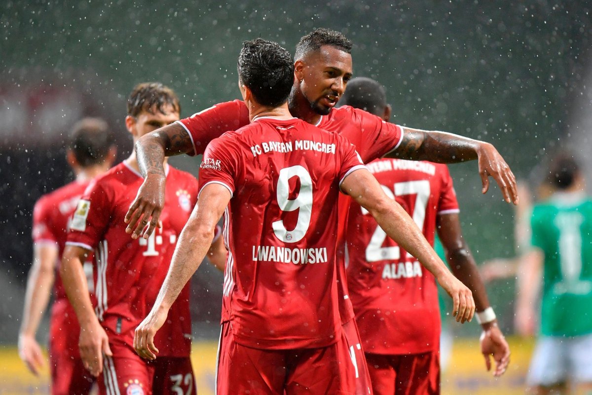 Last Home Game Victory: Bayern Celebrates Bundesliga Win With Muller Last Home Game Victory: Bayern Celebrates Bundesliga Win With Muller