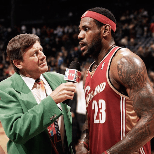 LeBron James To Skip 2025 Met Gala Due To Knee Problem LeBron James To Skip 2025 Met Gala Due To Knee Problem