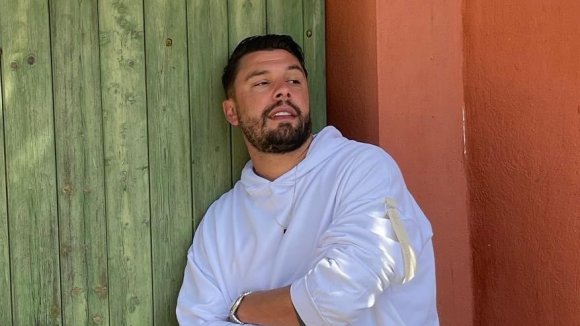 Le Retour De L'amour Pour Eric Antoine : Sa Nouvelle Relation Après Son Divorce Le Retour De L'amour Pour Eric Antoine : Sa Nouvelle Relation Après Son Divorce