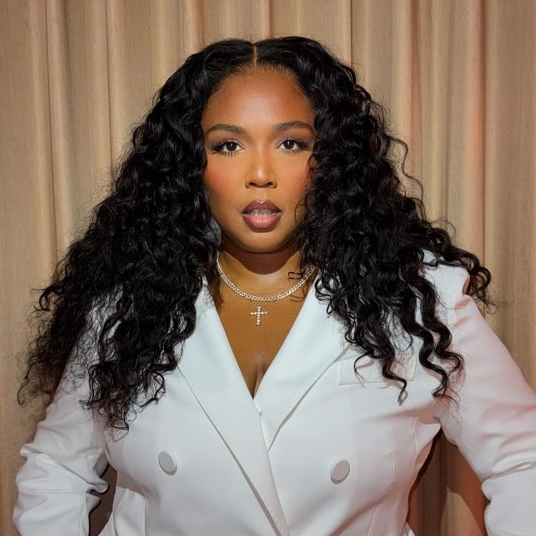 Lizzo Opens Up About Her Weight Loss: A Look At Her Methods Lizzo Opens Up About Her Weight Loss: A Look At Her Methods