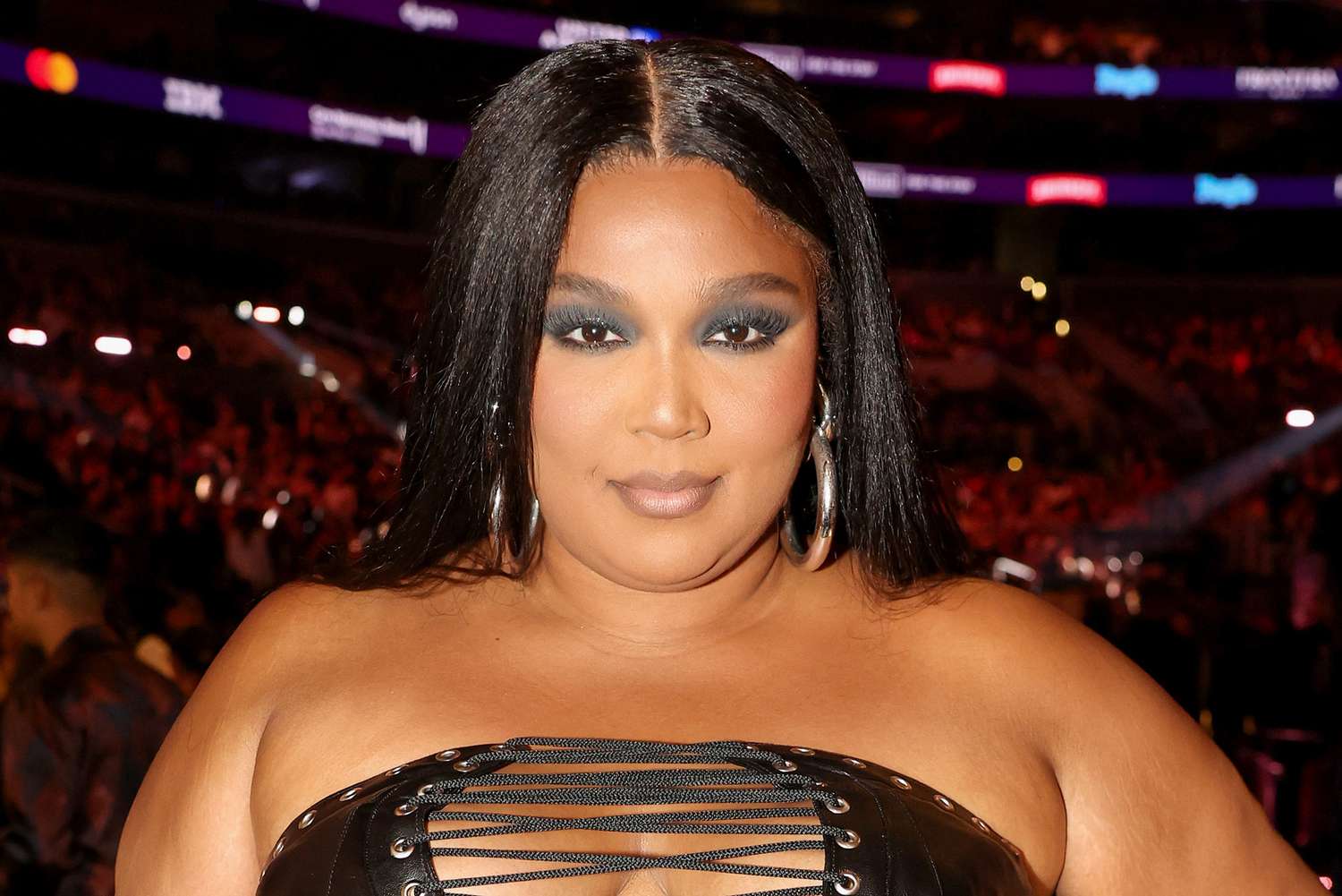 Lizzo Shows Off Weight Loss Results: A Social Media Dance Celebration Lizzo Shows Off Weight Loss Results: A Social Media Dance Celebration