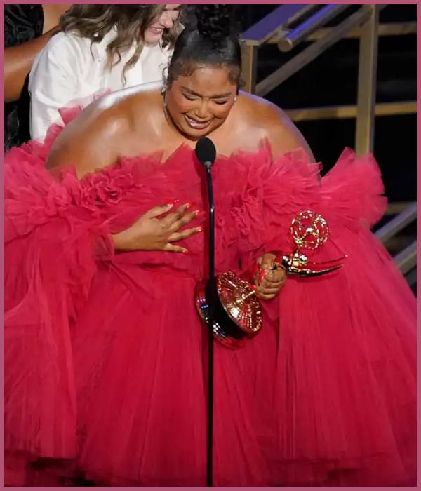 Lizzo's Post-Weight Loss Debut At The Academy Awards Lizzo's Post-Weight Loss Debut At The Academy Awards