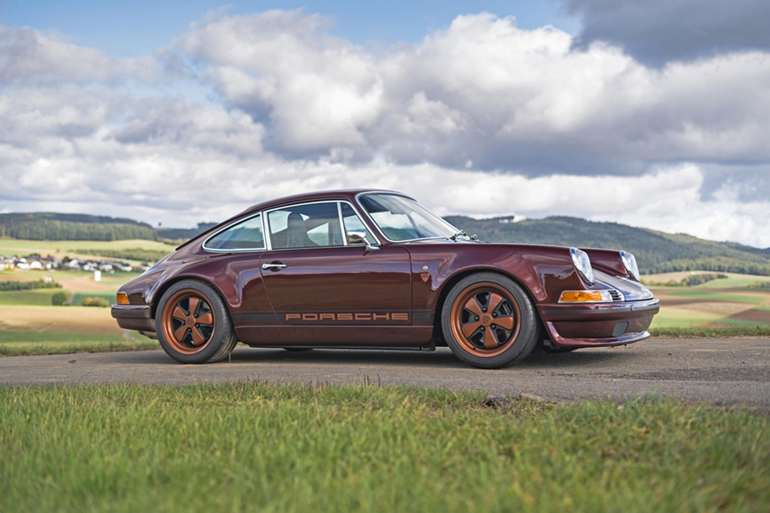 Luxus Extrák A Porsche 911-en: 80 Millió Forintos Költségvetés Luxus Extrák A Porsche 911-en: 80 Millió Forintos Költségvetés