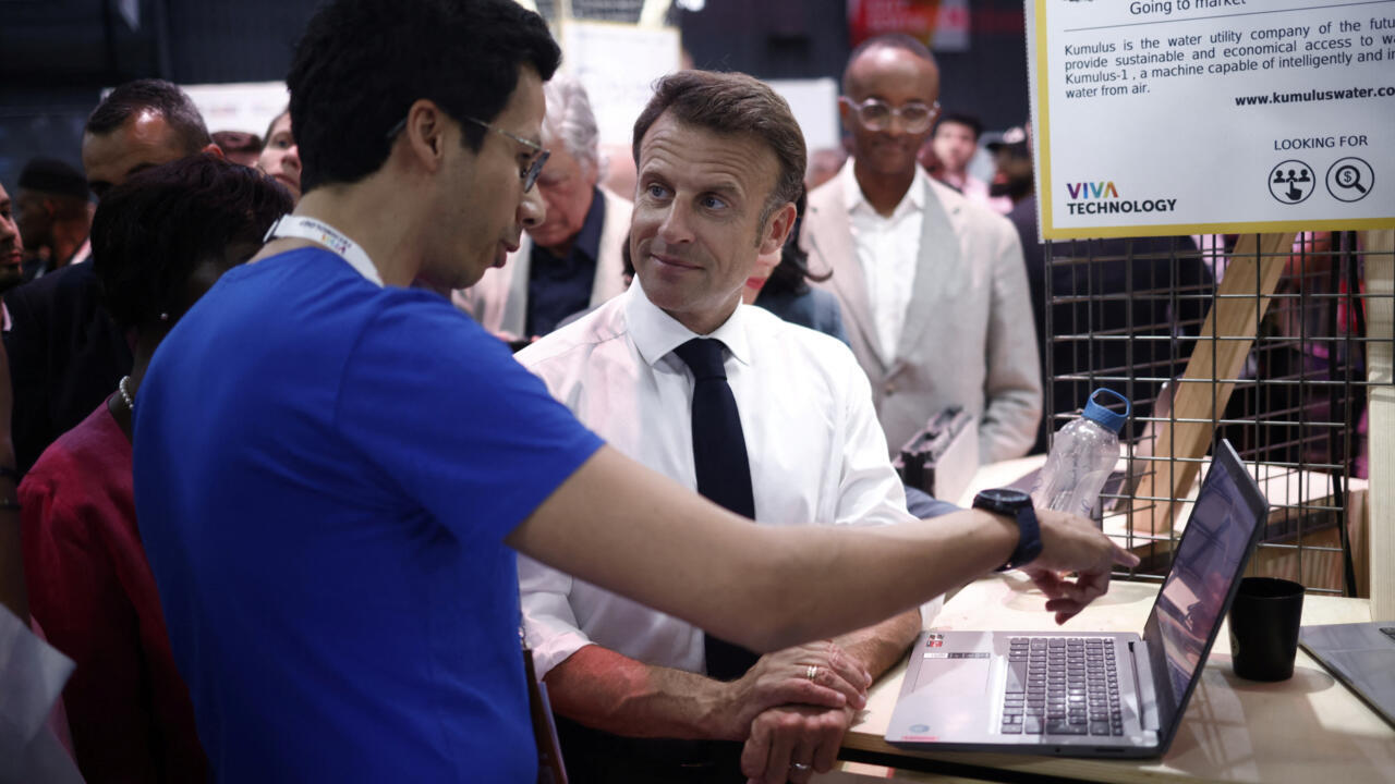 Macron Défend Un Patriotisme Économique Européen Pour L'Intelligence Artificielle Macron Défend Un Patriotisme Économique Européen Pour L'Intelligence Artificielle